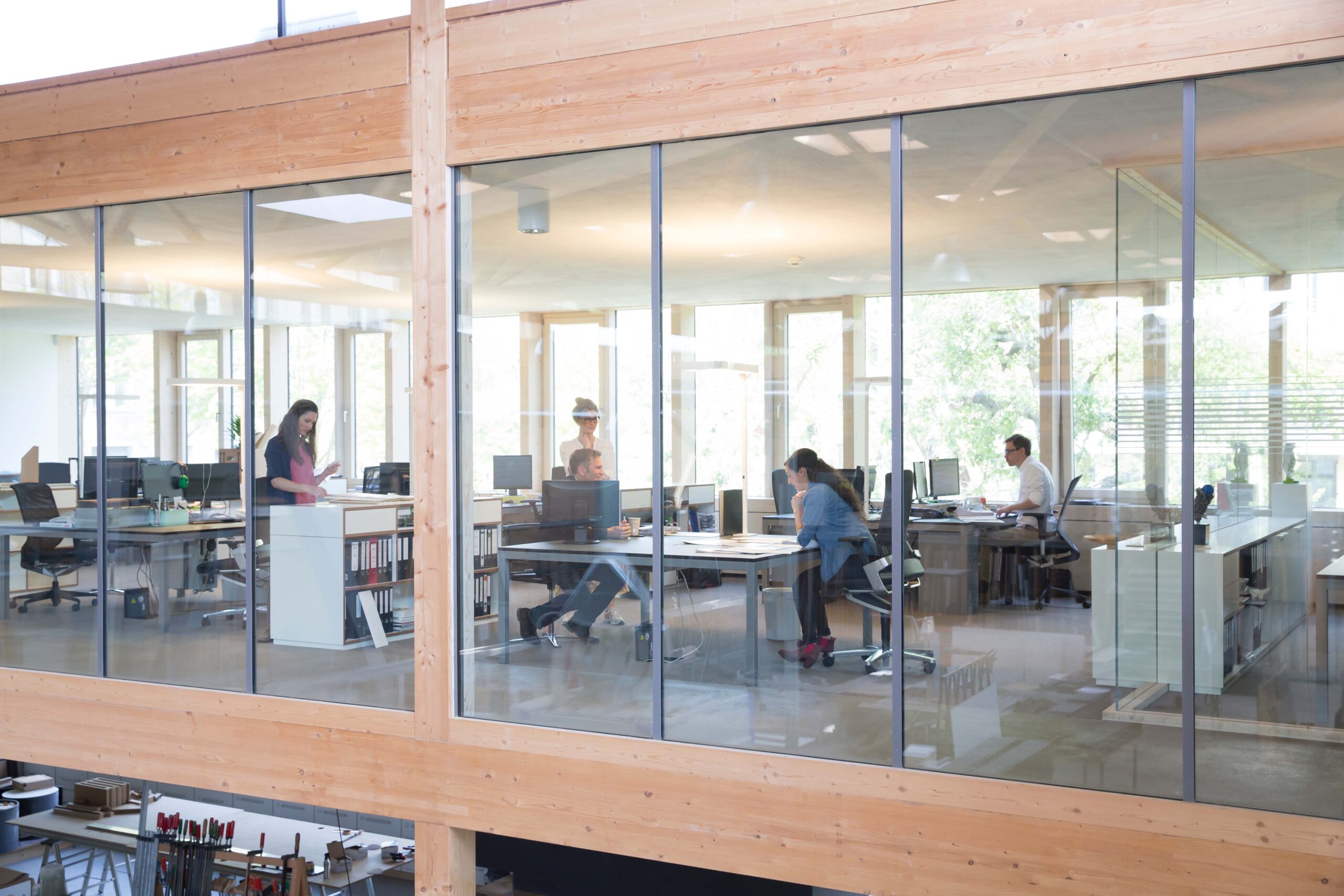 <span class="text-red">Corporate </span>Relocation