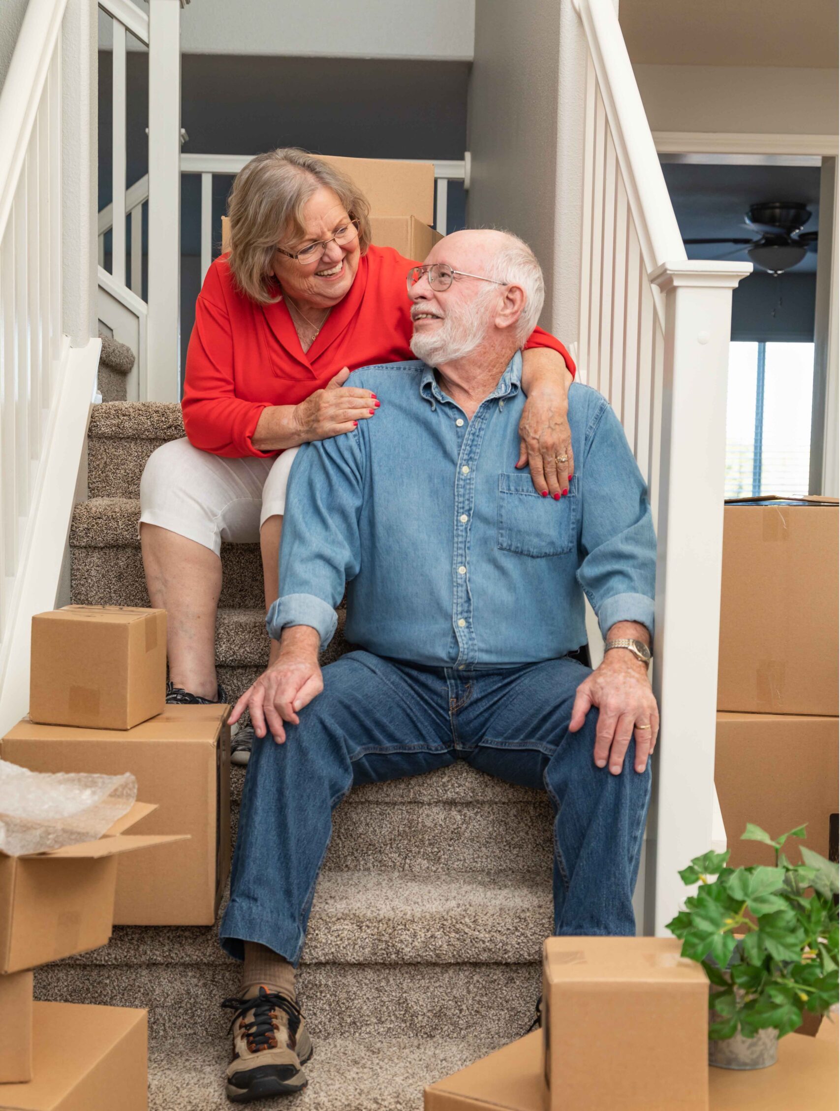 Senior <span class="text-red">Moving Services</span>