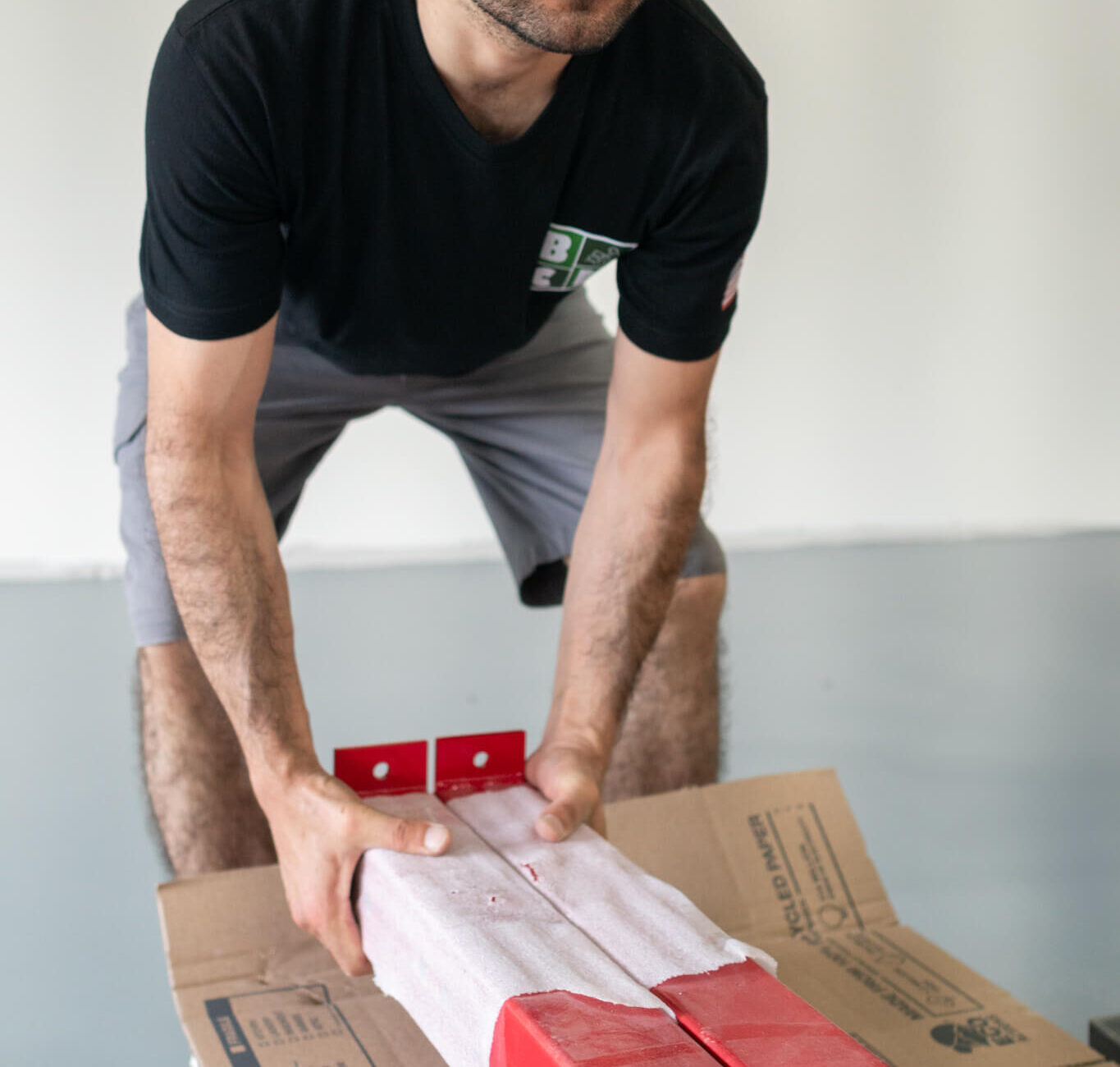  <span class="text-red">Wellesley </span>Movers