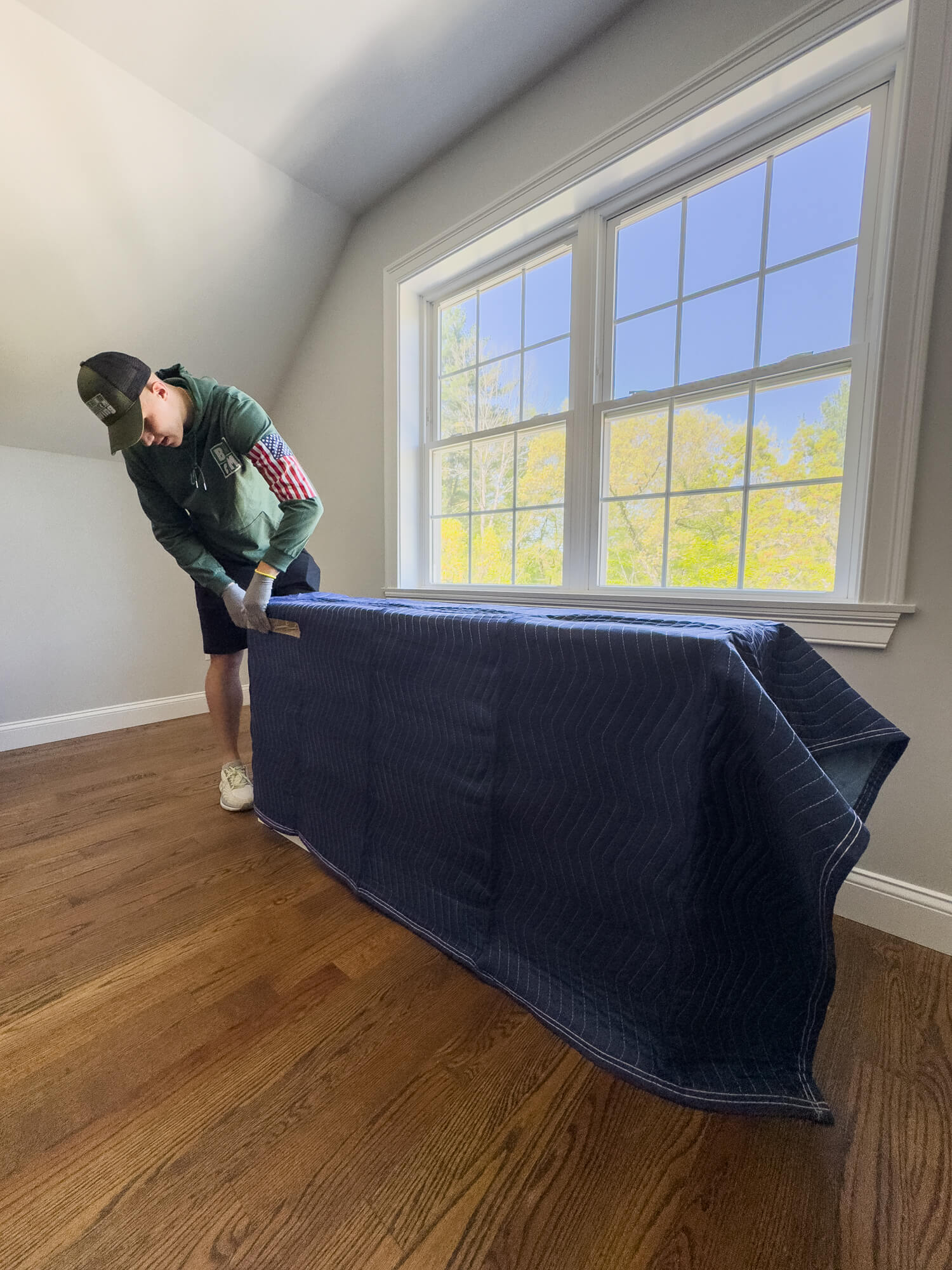  <span class="text-red">Stoneham </span>Movers